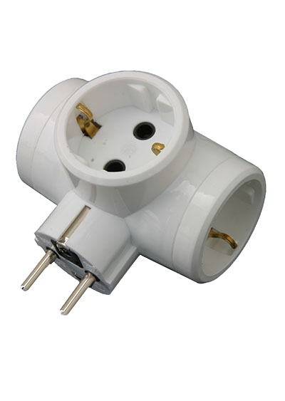 Adaptor Cross Schuko 